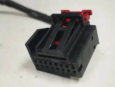 Автозапчастина б/у правий задний огляд для audi q7 (4l) 3.0 v6 24v tdi посилання на oem iam   