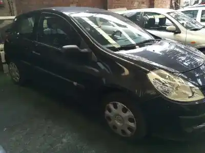 Peça sobressalente para automóvel em segunda mão porta dianteira direita por renault clio iii pack authentique referências oem iam 