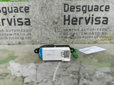 Автозапчастина б/у передній правий віконний вимикач для mazda cx-7 (er) 2.2 mzr-cd awd (er10a) посилання на oem iam eh6266370  