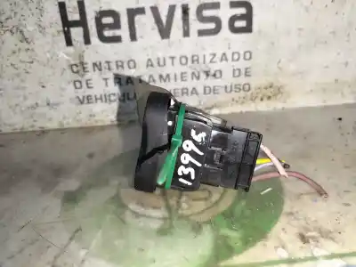 Second-hand car spare part right front power window switch for dacia duster ambiance 4x2 oem iam references   