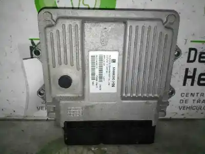 İkinci el araba yedek parçası ECU MOTOR KONTROL CIHAZI için OPEL COMBO  OEM IAM referansları 55566390HN MJD6O2C3 6P7JK14K