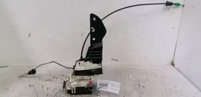 Peça sobressalente para automóvel em segunda mão fechadura da porta dianteira direita por dodge journey 2.0 16v crd cat referências oem iam p04589694aa