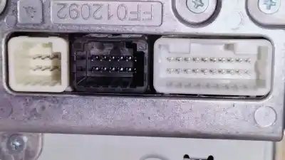 Tweedehands auto-onderdeel audiosysteem / radio-cd voor toyota verso 2.0 d-4d oem iam-referenties 861200f060 w53834 cqjs78701g
