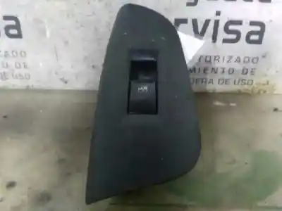 Second-hand car spare part right front power window switch for hyundai coupe (gk) 1.6 fx oem iam references 935752c100  