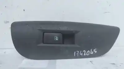 Second-hand car spare part RIGHT FRONT POWER WINDOW SWITCH for HYUNDAI COUPE (GK)  OEM IAM references 935752C100  
