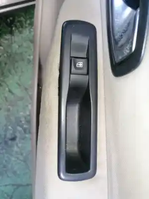 Автозапчасти б/у управление задними правыми стеклами за renault grand scenic 2 1.9 dci 130ch manual ссылки oem iam 829500004r