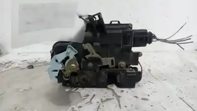 Tweedehands auto-onderdeel achter links deurslot voor seat toledo (5p2) 2.0 tdi oem iam-referenties 7l0839015