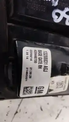 Автозапчасти б/у внутренний правый задний фонарь за opel zafira tourer 2.0 cdti cat ссылки oem iam 13288831  13288831