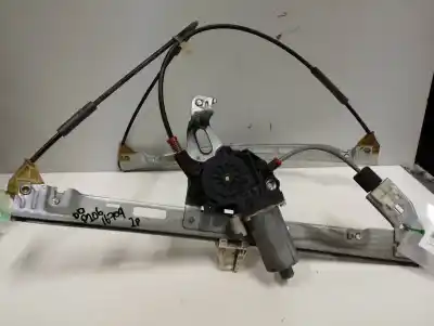 Peça sobressalente para automóvel em segunda mão elevador de vidros dianteiro direito por peugeot 206 berlina 1.4 referências oem iam 