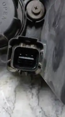 Автозапчасти б/у правая фара за ssangyong kyron 2.0 ссылки oem iam 1080904  1080904