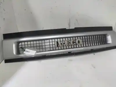 Pezzo di ricambio per auto di seconda mano griglia anteriore per iveco daily caja abierta 2.8 cng riferimenti oem iam 