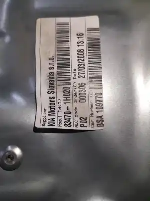 Second-hand car spare part rear left window regulator for kia cee´d emotion oem iam references 834701h020  402059d