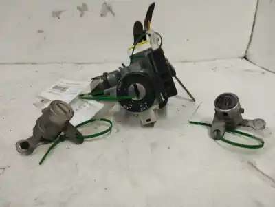 Peça sobressalente para automóvel em segunda mão fechadura da porta dianteira direita por chevrolet aveo ls referências oem iam 