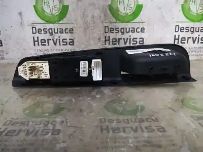 Second-hand car spare part left front power window switch for kia cee´d drive oem iam references 935701h020  