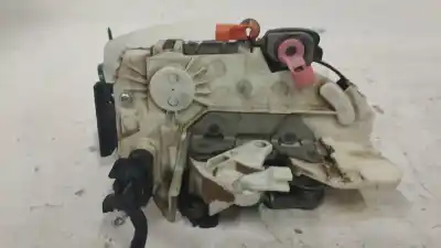 Second-hand car spare part left front door lock for jeep compass limited 4x4 oem iam references   