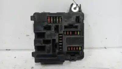 Pezzo di ricambio per auto di seconda mano SCATOLA RELÈ/FUSIBILI per RENAULT SCENIC II  Riferimenti OEM IAM 8200306032C  S118399200F