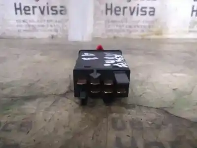 Second-hand car spare part hazard warning lights for audi a3 (8l) 1.8 ambiente oem iam references 8l0941509d  