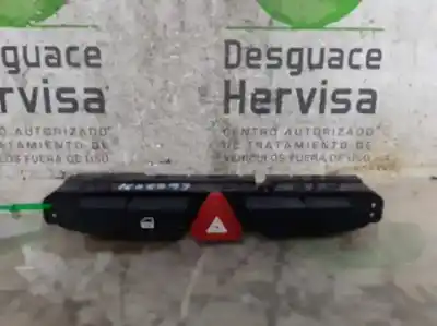 Second-hand car spare part hazard warning lights for kia cee´d drive oem iam references 202006302