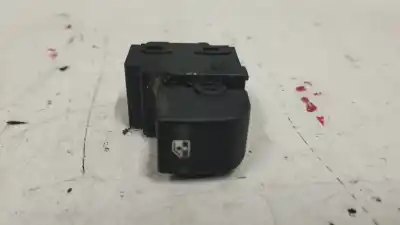 Second-hand car spare part right front power window switch for kia cee´d 1.4 cat oem iam references 935751h000