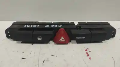 Second-hand car spare part hazard warning lights for kia cee´d 1.4 cat oem iam references 937001h000