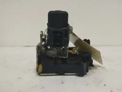 Second-hand car spare part left front door lock for dacia duster 1.6 16v cat oem iam references   