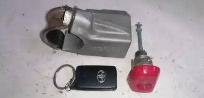 Автозапчастина б/у циліндр передніх дверей лівий для toyota yaris (ksp9/scp9/nlp9) 1.4 turbodiesel cat посилання на oem iam 