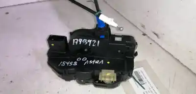 Second-hand car spare part front right door lock for opel astra j (p10) 1.7 cdti (68) oem iam references 3023880rh1