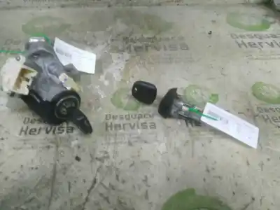 Peça sobressalente para automóvel em segunda mão fechadura da porta dianteira esquerda por toyota auris (_e15_) 1.4 d-4d (nde150_) referências oem iam 