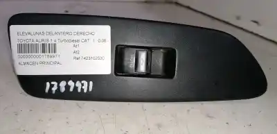 Peça sobressalente para automóvel em segunda mão botão / interruptor elevador vidro dianteiro direito por toyota auris (_e15_) 1.4 d-4d (nde150_) referências oem iam 7423102530