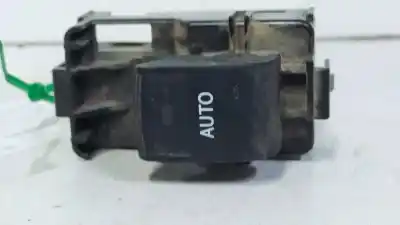 Peça sobressalente para automóvel em segunda mão botão / interruptor elevador vidro traseiro esquerdo por toyota auris (_e15_) 1.4 d-4d (nde150_) referências oem iam 8012z05