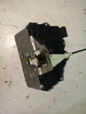 Second-hand car spare part left front door lock for opel corsa e selective oem iam references 13431841  