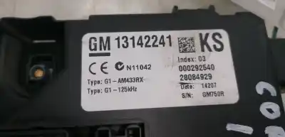 Автозапчасти б/у блок реле/предохранителей за opel corsa d 1.3 16v cdti cat (z 13 dth / l4i) ссылки oem iam 13142241 28084929 000292540