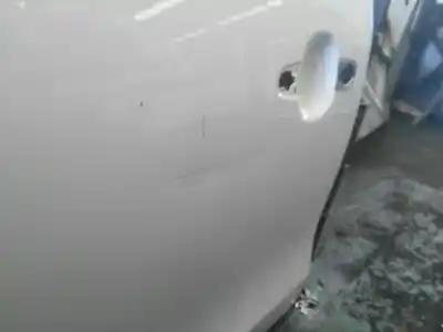 Автозапчасти б/у левая передняя дверь за hyundai i30 1.6 crdi cat ссылки oem iam   