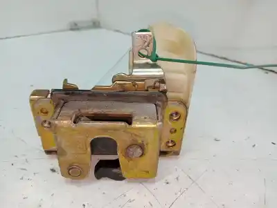 Second-hand car spare part left front door lock for opel kadett e 1.6 oem iam references 90120862  