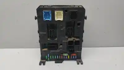 Pièce détachée automobile d'occasion BOÎTES À FUSIBLES pour CITROEN BERLINGO STATION WAGON  Références OEM IAM 967847708001  