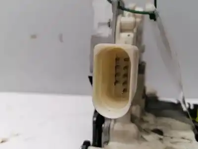 Автозапчастина б/у замок передніх дверей лівий для audi a4 avant (8e) 3.0 v6 24v tdi посилання на oem iam 8e1837015aa  