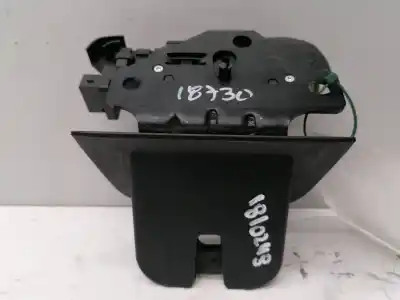 Автозапчастина б/у замок багажника / ворот для audi a4 avant (8e) 3.0 v6 24v tdi посилання на oem iam 8e9827520a