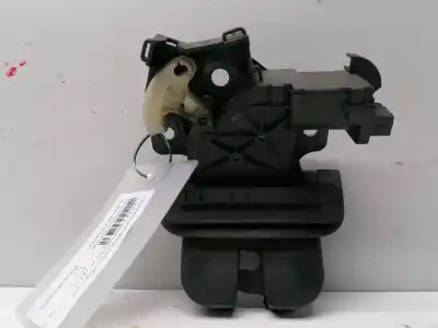 Автозапчастина б/у замок багажника / ворот для audi a4 avant (8e) 3.0 v6 24v tdi посилання на oem iam 8e9827520a  