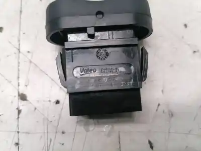 Second-hand car spare part switch for dacia sandero stepway oem iam references e2311115  