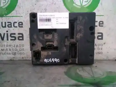 Pièce détachée automobile d'occasion BOÎTES À FUSIBLES pour RENAULT MEGANE I BERLINA HATCHBACK (BA0)  Références OEM IAM 7703297929  