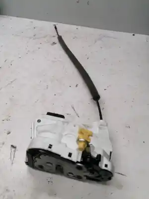 Second-hand car spare part front right door lock for mg hs comfort oem iam references 10640635  16896505