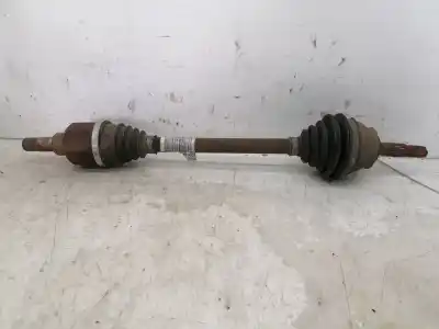 Peça sobressalente para automóvel em segunda mão transmissão dianteira esquerda por citroen c4 cactus 1.2 vti 82 referências oem iam 9677476580