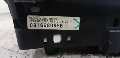 Pièce détachée automobile d'occasion compteur de vitesse tableau de bord pour opel corsa c (x01) 1.7 dti (f08 f68) références oem iam 09166808fb  88311302