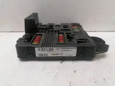 Second-hand car spare part FUSE BOX UNIT for RENAULT MEGANE II FAMILIAR  OEM IAM references 8200306033B  A118399300K