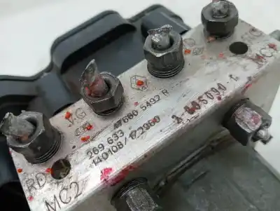 Peça sobressalente para automóvel em segunda mão abs por dacia sandero basis referências oem iam 476605492r  