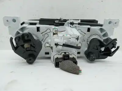 Peça sobressalente para automóvel em segunda mão comando de sofagem (chauffage / ar condicionado)  por dacia sandero basis referências oem iam a42303500  
