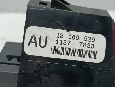 Second-hand car spare part hazard warning lights for opel corsa d (s07) 1.2 (l08 l68) oem iam references 13189529 03758075 