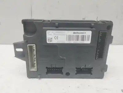 Peça sobressalente para automóvel em segunda mão módulo eletrônico por renault clio iv zen referências oem iam a2c92226608