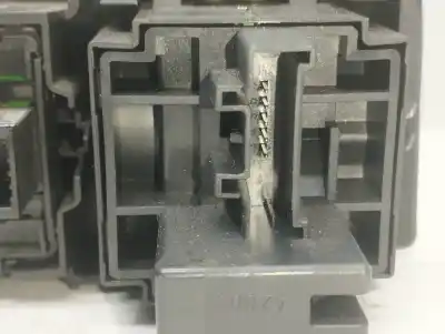 Автозапчастина б/у многофункційне управління для renault scenic iii dynamique посилання на oem iam 88020009  