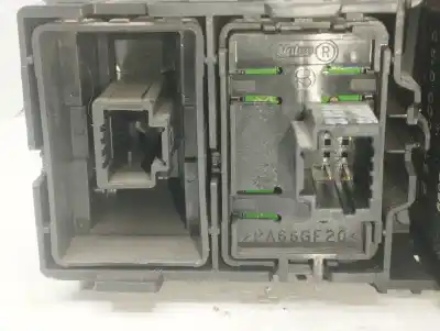 Автозапчастина б/у многофункційне управління для renault scenic iii dynamique посилання на oem iam 88020009  